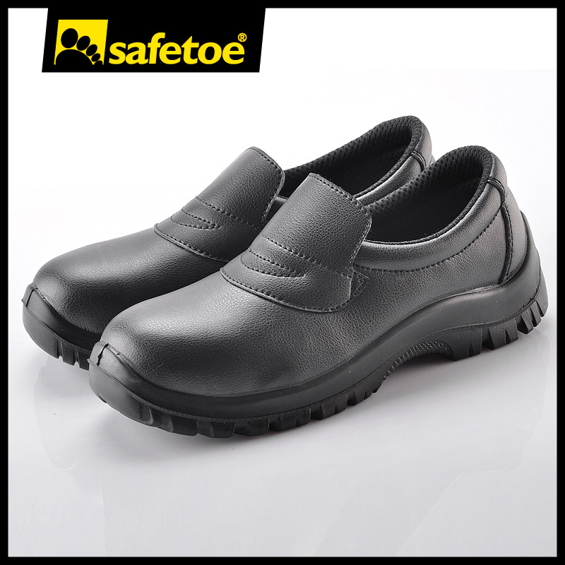 Sepatu Kerja Dapur Hitam L-7019 